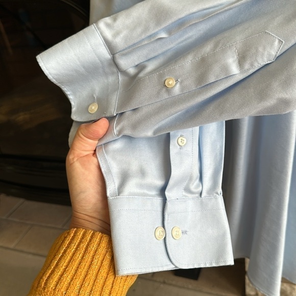 Pronto Uomo long sleeve baby blue button down shirt size 17 1/2 (34/35) - Picture 5 of 7